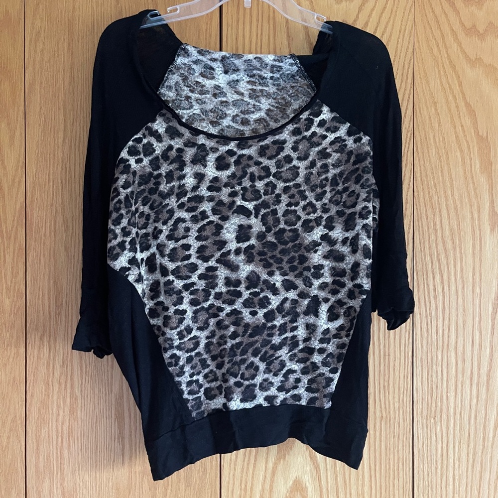 Short sleeve loose leopard print short sleeve shirt